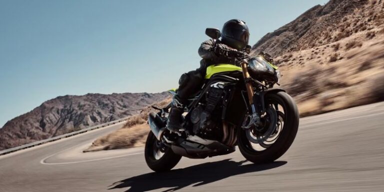 Triumph Speed Triple 1200 RX
